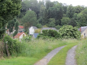 Walking into Cheret